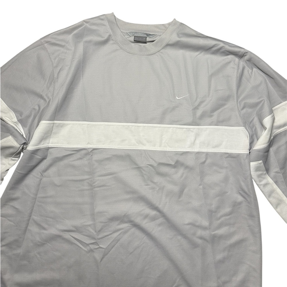 Nike Vintage Y2K 00’s Silver Tag 2XL 100% Nylon Grey White Long Sleeve